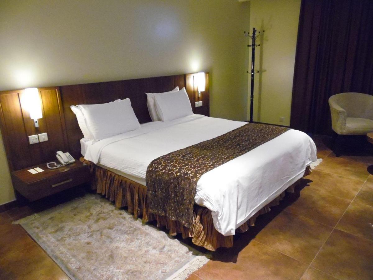 Milan Deluxe Suites Al Khobar Luaran gambar